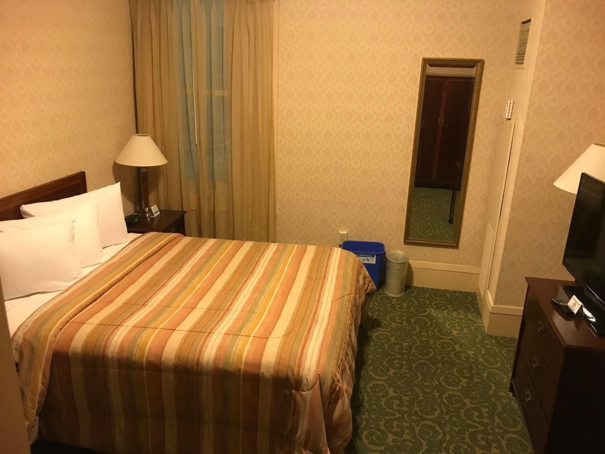 Courtyard By Marriott San Francisco Downtown/Van Ness Ave Buitenkant foto